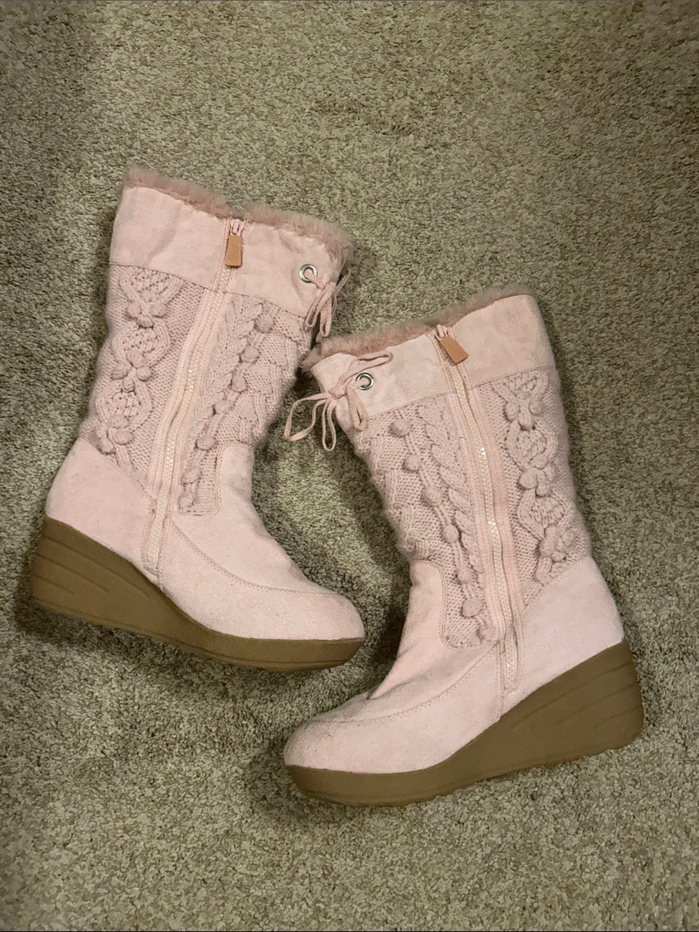 Joan Boyce Women's Pink Faux-Suede Wedge Crochet Winter Boots. 9